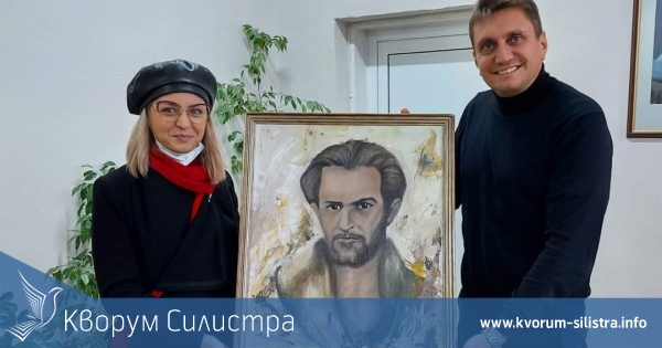 Силистренска художничка подари картина на родното си училище