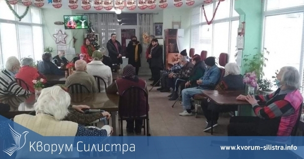 Д-р Димитър Стефанов раздаде коледни подаръци на тутраканските деца и пенсионери