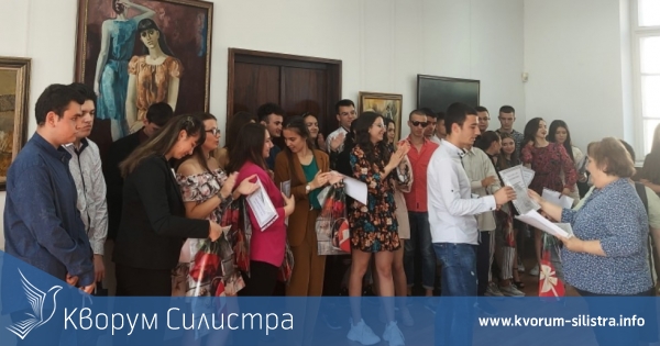 Силистра награди абитуриентите – отличници