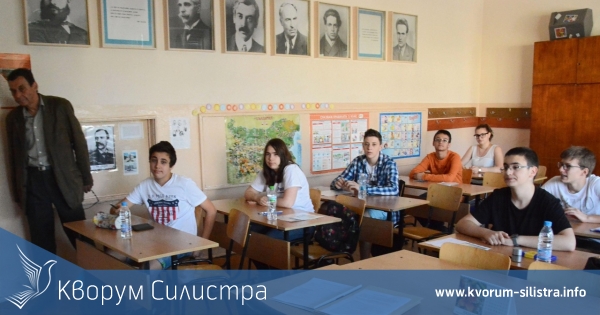 800 седмокласника се явиха на матури в Силистренско