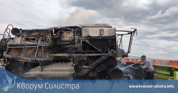 Комбайна изгоря до дуловско село