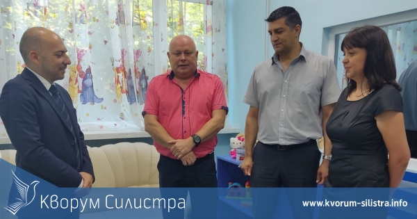 Заместник-министърът на правосъдието Борислав Ганчев инспектира синята стая в Силистра