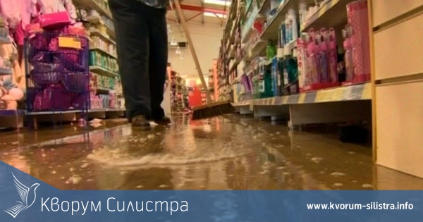 Спукан кран наводни магазин в Силистра