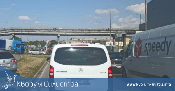 Тапите на пътя Силистра-Русе до Дунав мост продължават