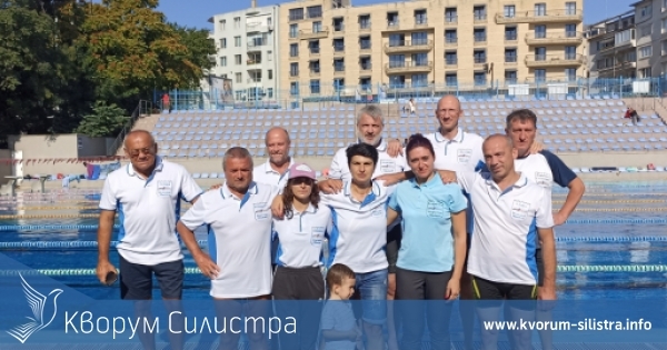 Нови 25 медала обогатиха трофейната витрина на плувците-ветерани от Силистра