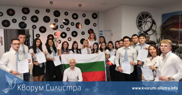 Силистренски ученици проведоха успешна практика в Португалия