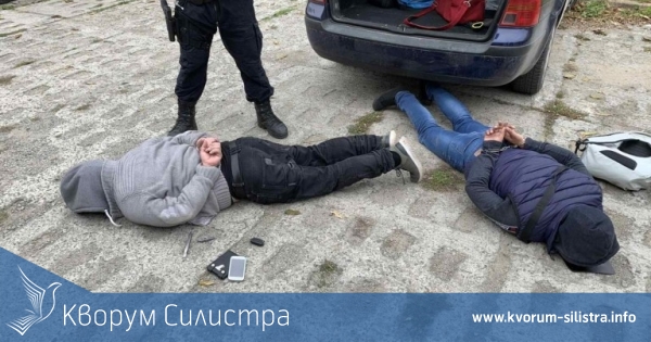 Спипаха двама серийни обирджии на къщи