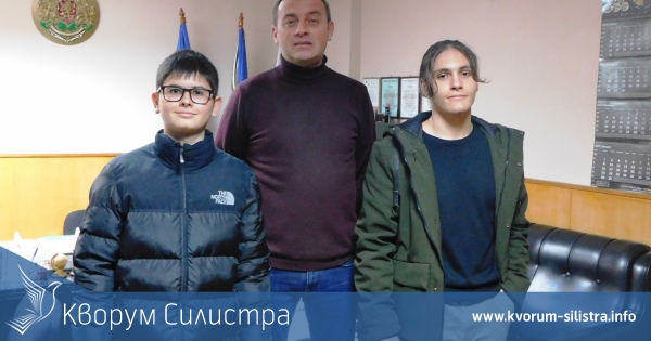 Деца върнаха портфейл с валута и банкови карти в Силистра