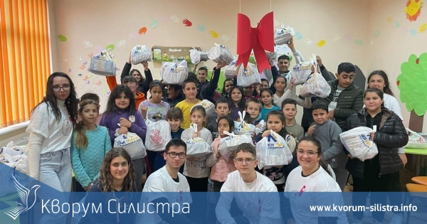 Доброволците на БМЧК в Дулово отбелязаха Световния ден за борба със СПИН