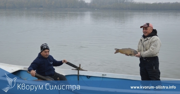 Възстановка на ритуал за посрещане на ватафа на рибарите бе проведена в Тутракан