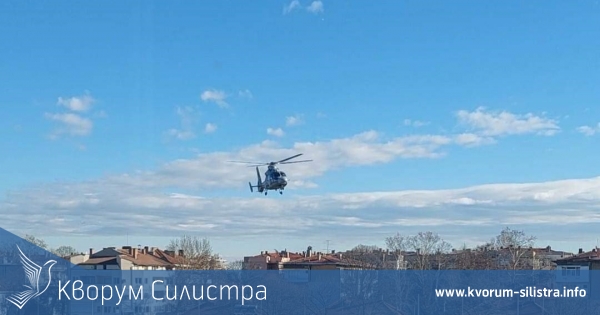 Военен хеликоптер кацна на футболно игрище в Силистра