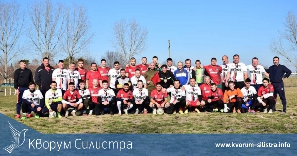 Броени часове преди настъпването на Нова година в Айдемир се изигра футболен мач