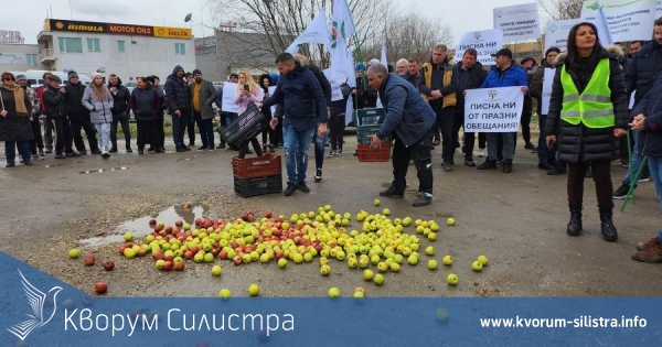 Протест на овощари и зеленчукопроизводители блокира пътя Силистра - Русе