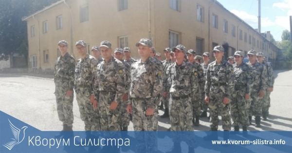 Държавата ще плаща 25% от семестриалните такси на студентите, които станат резервисти в армията