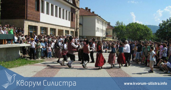 Сдружението на алфатарските зетьове "Чорлан" с три награди от "Зетрополе 2011"