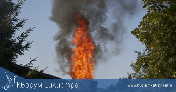 Дуловски пожарникари спасиха къща в Окорш