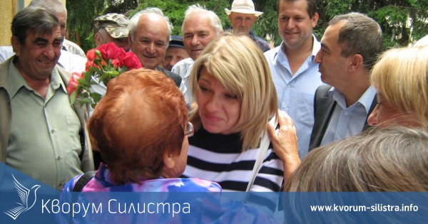 Министър Нона Караджова посети силистренското село Срацимир, мястото в което винаги ще се връща