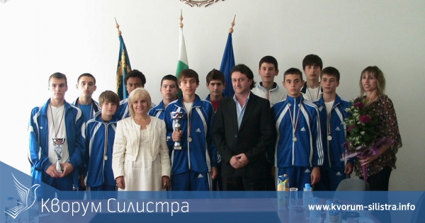 Вицешампионите по баскетбол на "Доростол" бяха поздравени от общинското ръководство