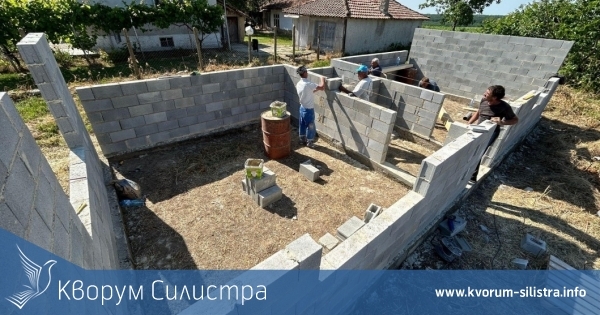 Нов дом за бедстващо семейство в дуловско село
