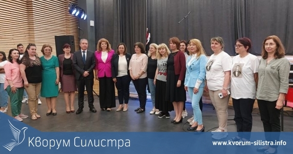 Силистренско участие във Варна на регионална среща на клубовете "Млади възрожденци"