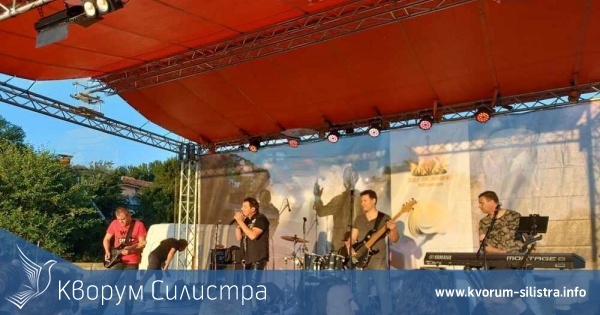 Любителите на рок музиката и свободния дух посрещнаха първото юлско утро на брега на Дунав в Тутракан