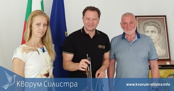 Кметът на Силистра посрещна Мартин Пантелеев в знак на уважение към музикалния гений