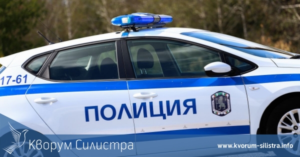 Двама шофьори се простиха с колите си в Разградско