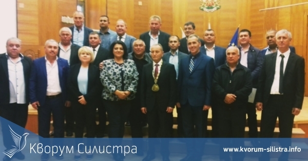 Общинските съветници в Дулово заседаваха днес