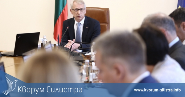 Премиерът: Няма да позволим повишение на цената на тока