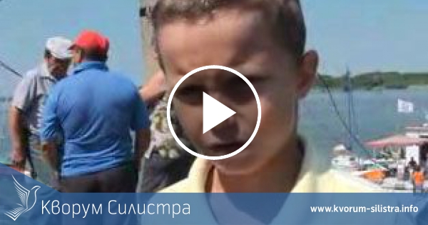 Осем годишният Христофор и още 31 силистренци преплуваха река Дунав днес