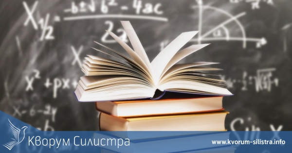 Всички ученици ще получават безплатни учебници