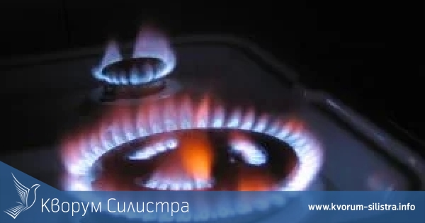 Огнеборци спасиха от пожар след блокирала ключалка