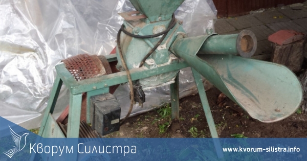 Откраднаха фуражомелка в Нова Черна