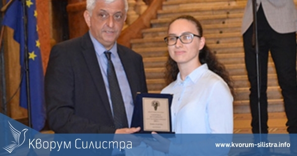 Емма Кърова от Силистра е сред наградените най-добри спортисти на Софийския университет