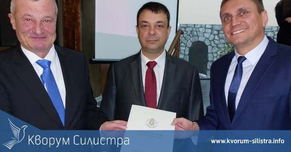 Средно училище "Никола Й. Вапцаров" в град Силистра празнува днес