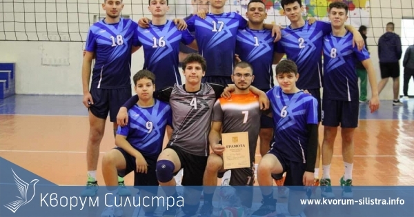 Момчетата на ЕГ "П.Яворов" спечелиха общинското първенство по волейбол