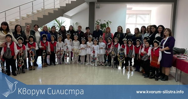 Коледарчета гостуваха в Oбщина Главиница