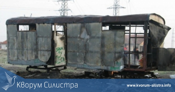 Пожар унищожи фургон