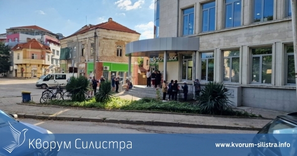 Пенсии и обезщетения по график