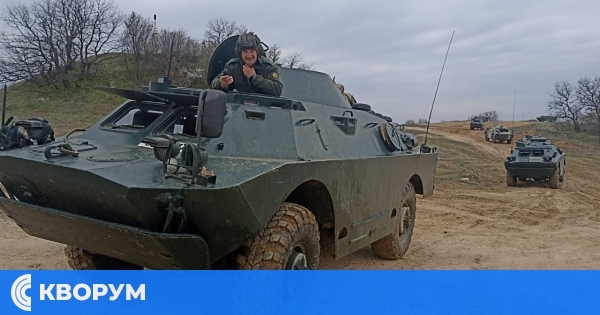 Вдигат заплатите в армията