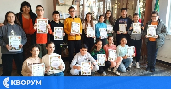 Вазовци - традиционните победители от областния кръг на Националната олимпиада по география и икономика