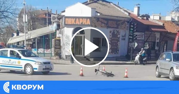 Автомобил блъсна колоездач на кръстовището на Старата автогара