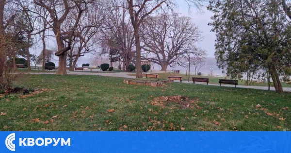 Топла и облачна събота