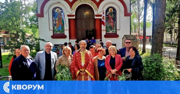 Кметът на Дулово Невхис Мустафа участва в празничната литургия за Цветница