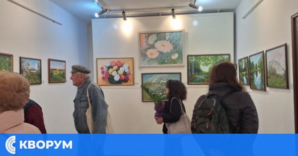 В Дулово се откри изложба "Кръстопът на изкуствата. Диалози с изкуствения интелект"