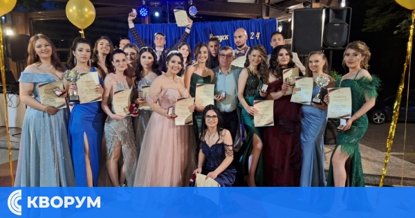 Тутракански абитуриенти с незабравим бал по повод 24 май