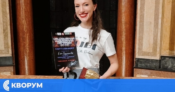 Силистренската певица Ели Раданова спечели наградата "Женски глас" на Националните музикални награди