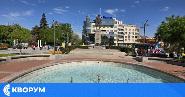 Остава слънчево и горещо в петък