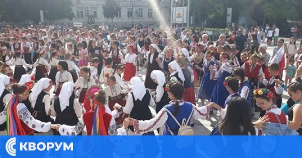 XXVI Международен детски танцов фестивал в Силистра: "Утрешният мир започва с днешното приятелство"