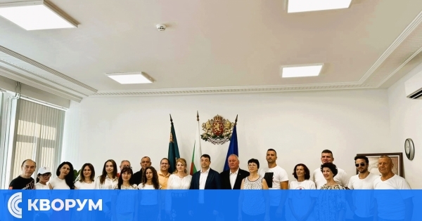 Кметът Сабанов даде старт на XXVI-тия Международен детски танцов фестивал